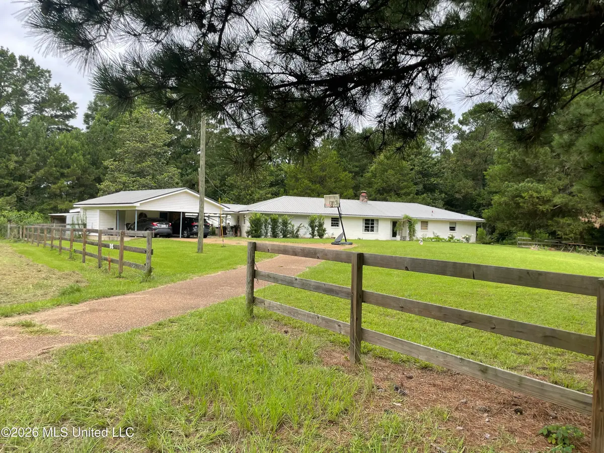 450 Hancock Road, Meadville, MS 39653 - #1