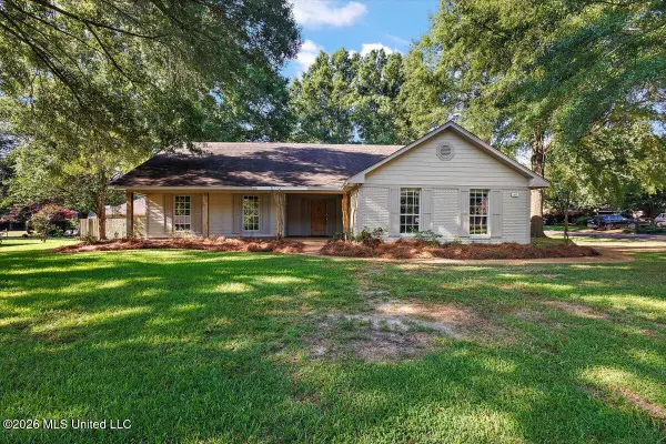 607 Huntington Drive, Madison, MS 39110