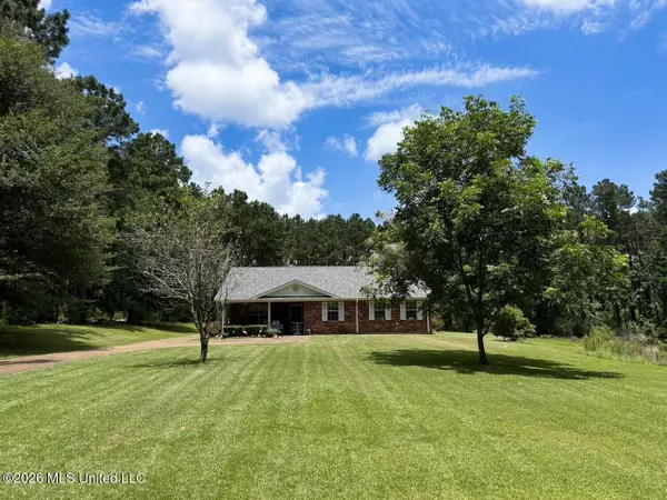 1015 Shady Lane Drive, McComb, MS 39648