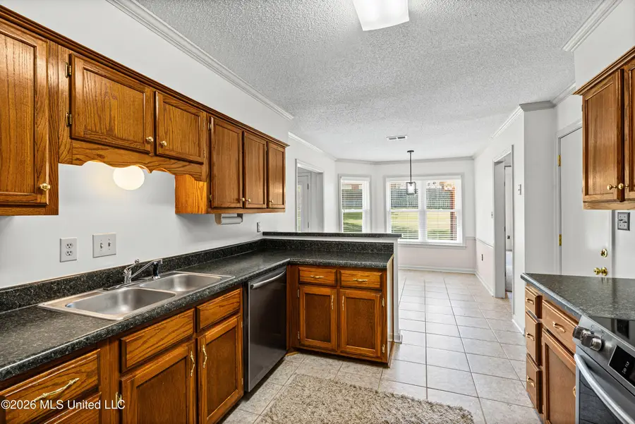 5965 Southridge Drive, Olive Branch, MS 38654 - #3