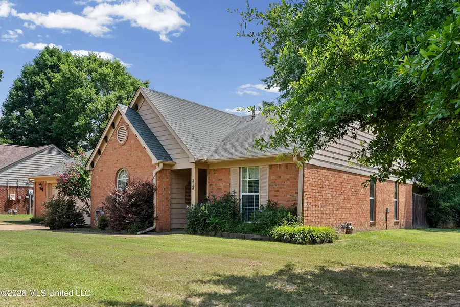 313 Hunter Drive, Senatobia, MS 38668 - #2