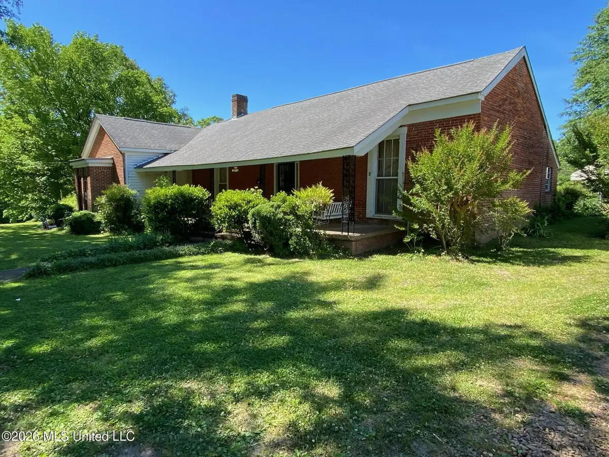9 Potts Camp Road, Waterford, MS 38685 - #1