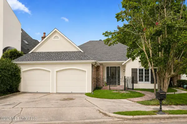 22 Autumn Hill Court, Jackson, MS 39211