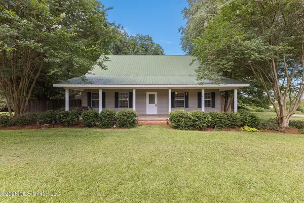 462 Sunset-williamsburg Road, Collins, MS 39428