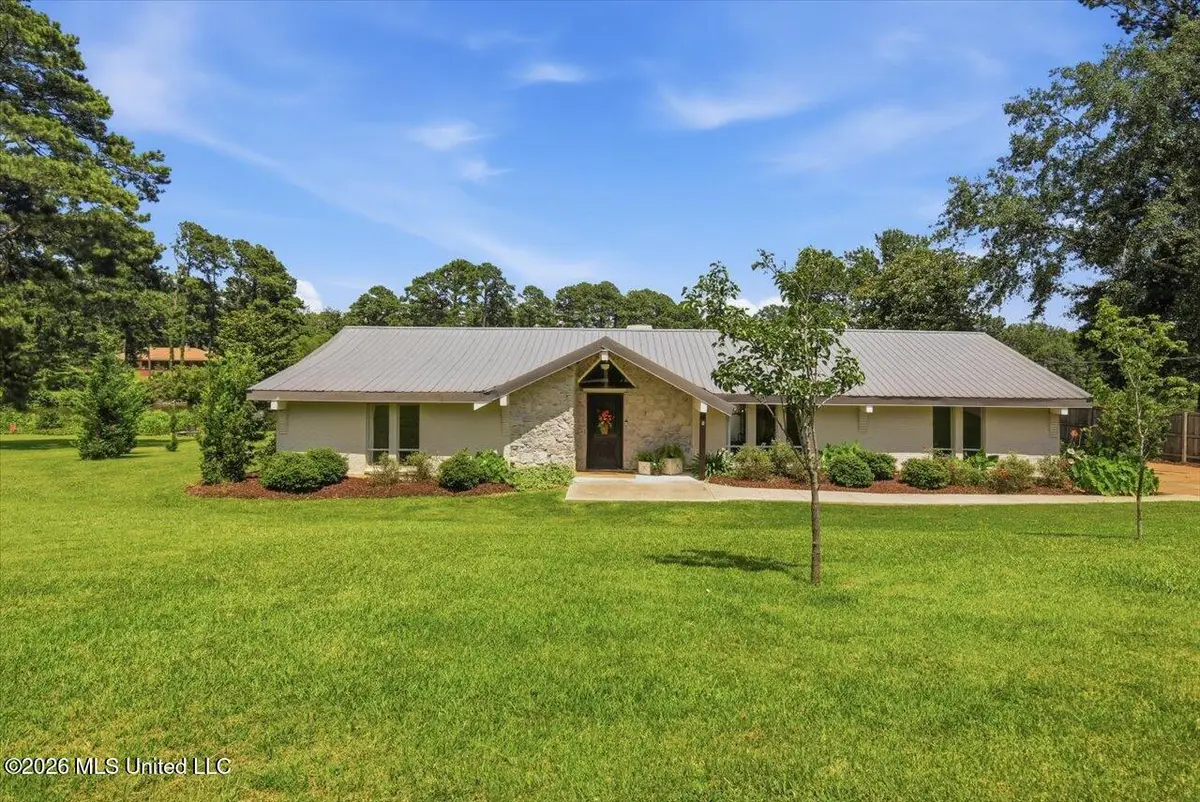 238 Kiowa Drive, Madison, MS 39110 - #1