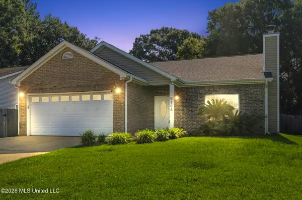 6706 S Rue Mornay, Biloxi, MS 39532