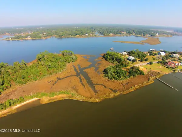 Lovers Lane, Ocean Springs, MS 39564