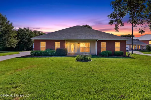447 Russell Avenue, Long Beach, MS 39560