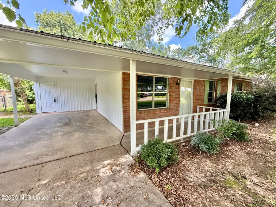 101 Baker Street, Crystal Springs, MS 39059 - #2