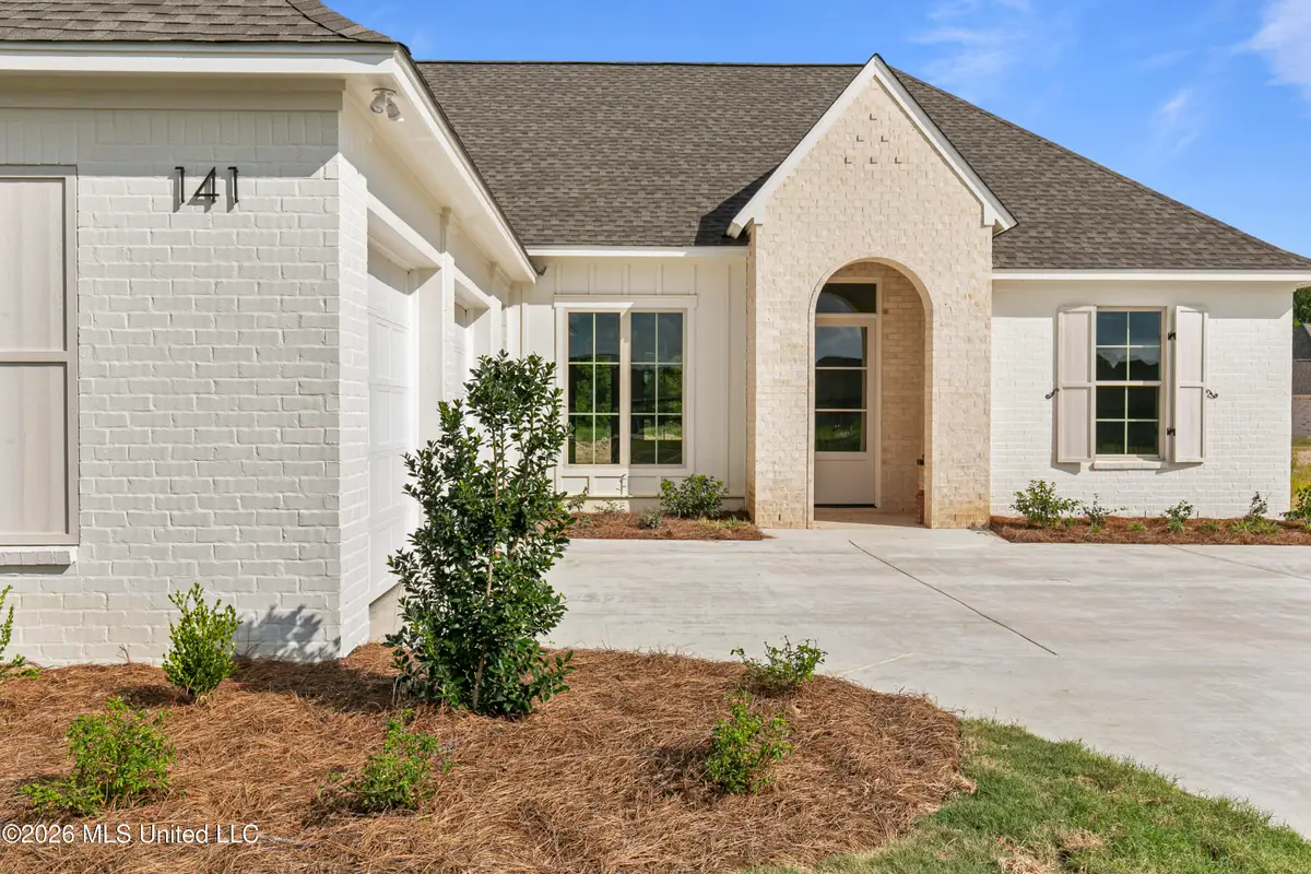 141 Mission Park Drive, Madison, MS 39110 - #1