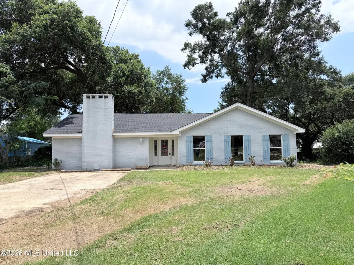 11065 E Dogwood Drive, Gulfport, MS 39503 - #1