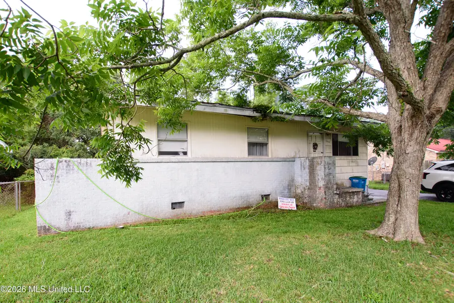 2818 Criswell Avenue, Pascagoula, MS 39567 - #2