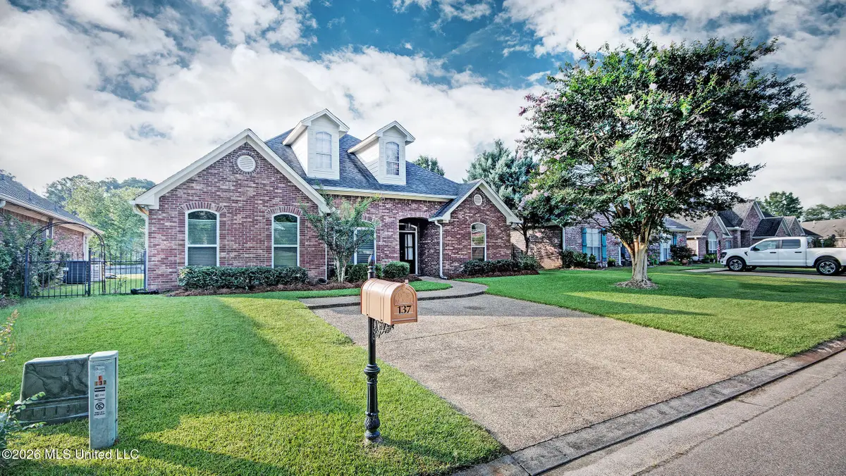 137 Vineyard Boulevard, Brandon, MS 39047 - #1