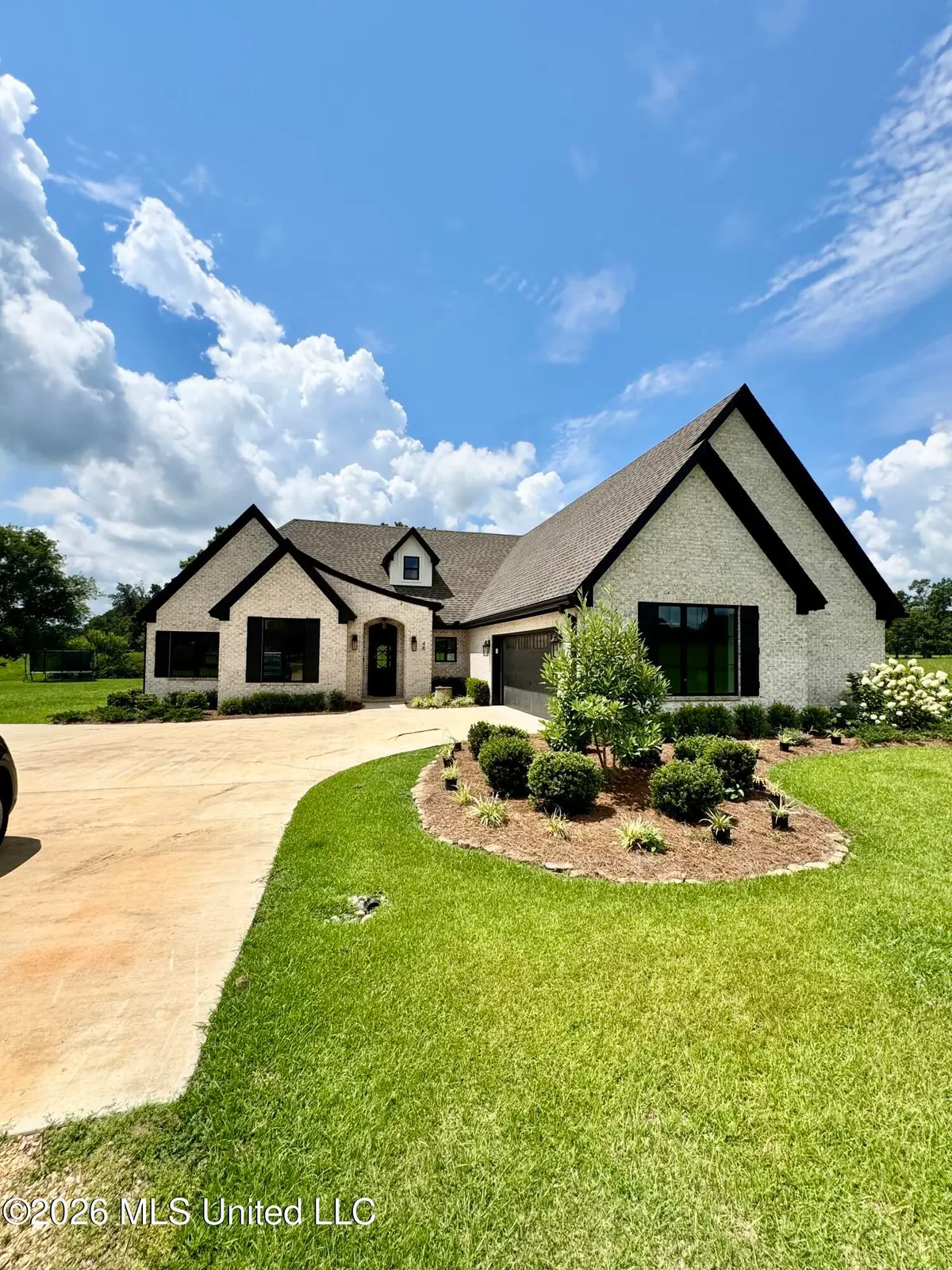 48 Scr 26, Mize, MS 39116 - #1