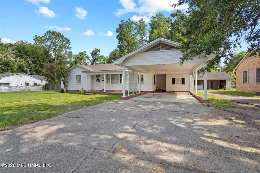 804 Lafayette Street, Columbia, MS 39429 - #3