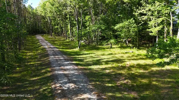 358 Robinson Springs Rd Road, Flora, MS 39071