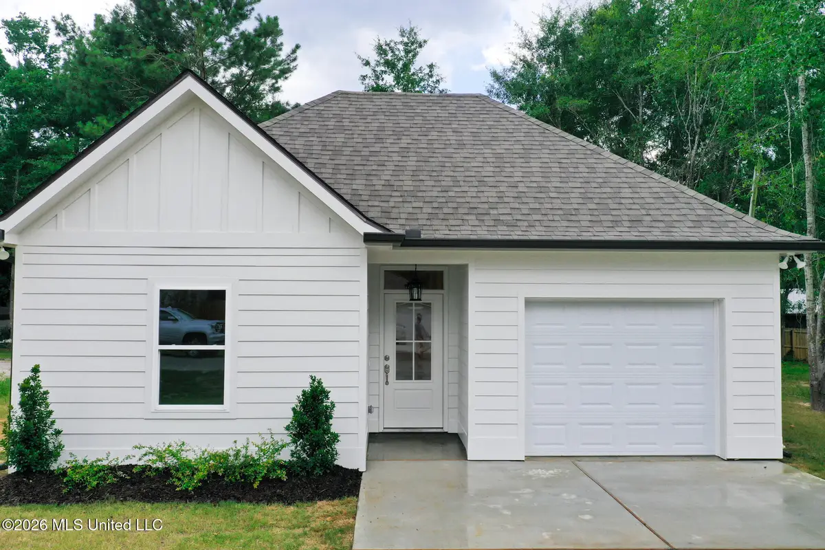 10726 Linohau Way, Diamondhead, MS 39525 - #1