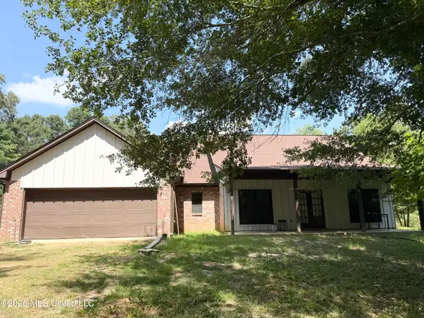 1150 Potato House Road, Edwards, MS 39066