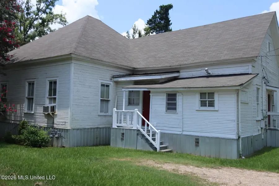 802 Union Street, Brookhaven, MS 39601 - #3