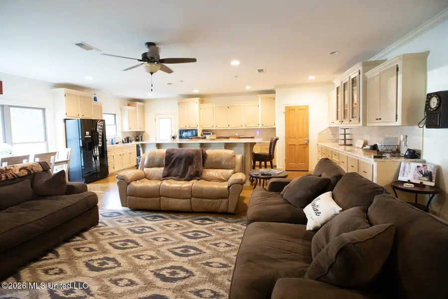 2021 Jrv Brown Road, Yazoo City, MS 39194 - #3