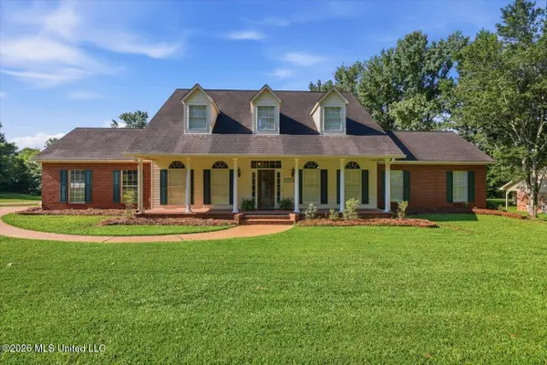 1919 Mcraven Road, Clinton, MS 39056