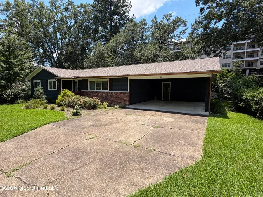 3955 Berkley Drive, Jackson, MS 39211 - #3