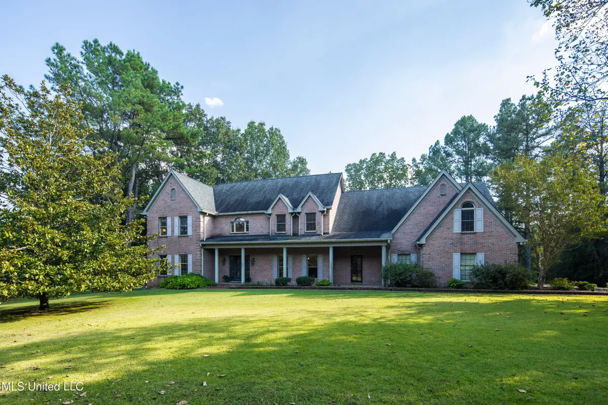 12965 Whispering Pines Drive, Olive Branch, MS 38654 - #1