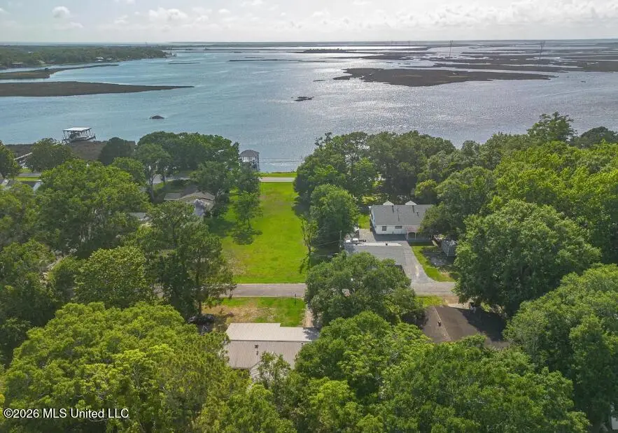 5206 Fern Street, Pascagoula, MS 39567 - #2