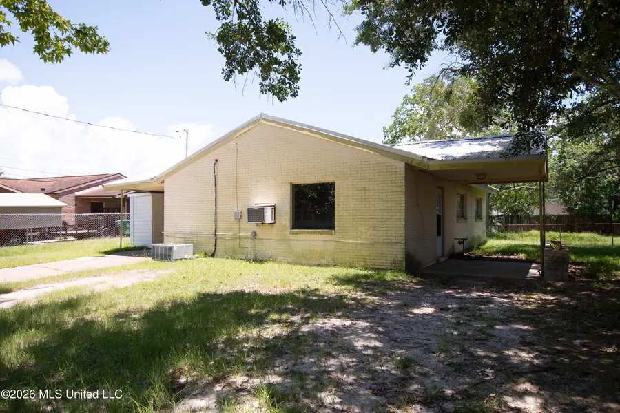 3106 Wesley Street, Pascagoula, MS 39567 - #2