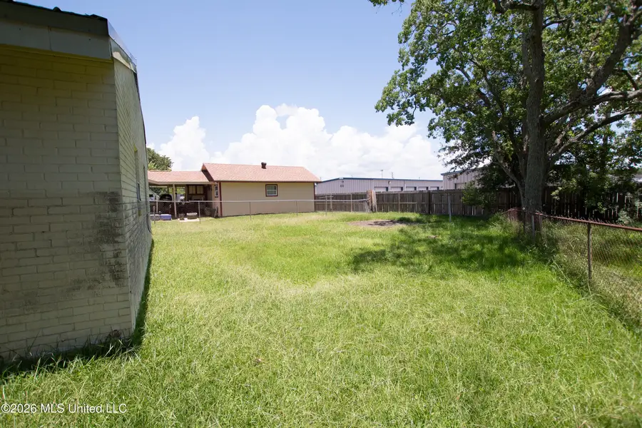 3106 Wesley Street, Pascagoula, MS 39567 - #3