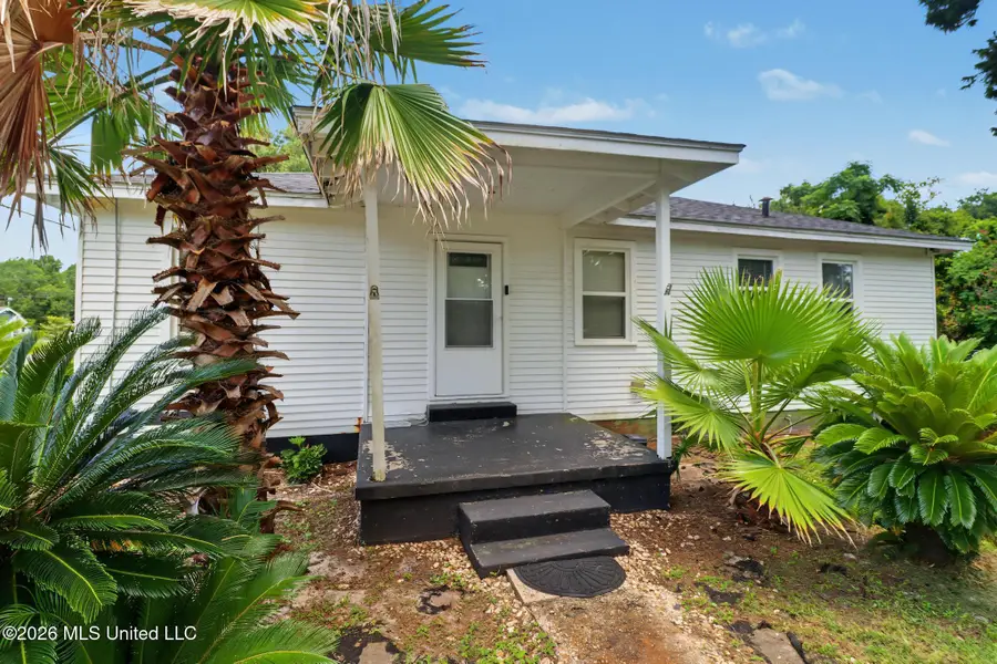 2002 Greater Avenue, Biloxi, MS 39531 - #2