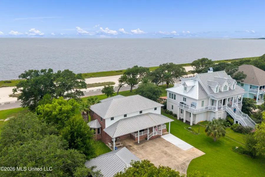 2211 Beach Boulevard, Pascagoula, MS 39567 - #2