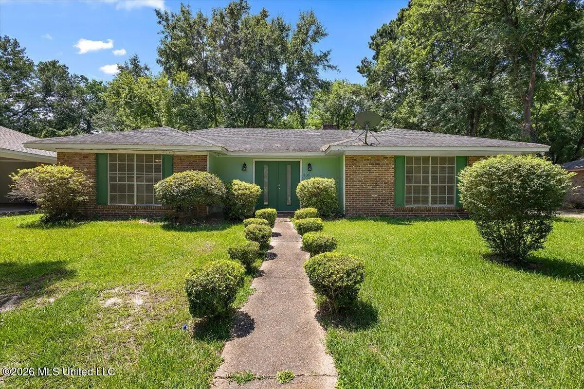 335 Foxboro Drive, Jackson, MS 39211 - #1