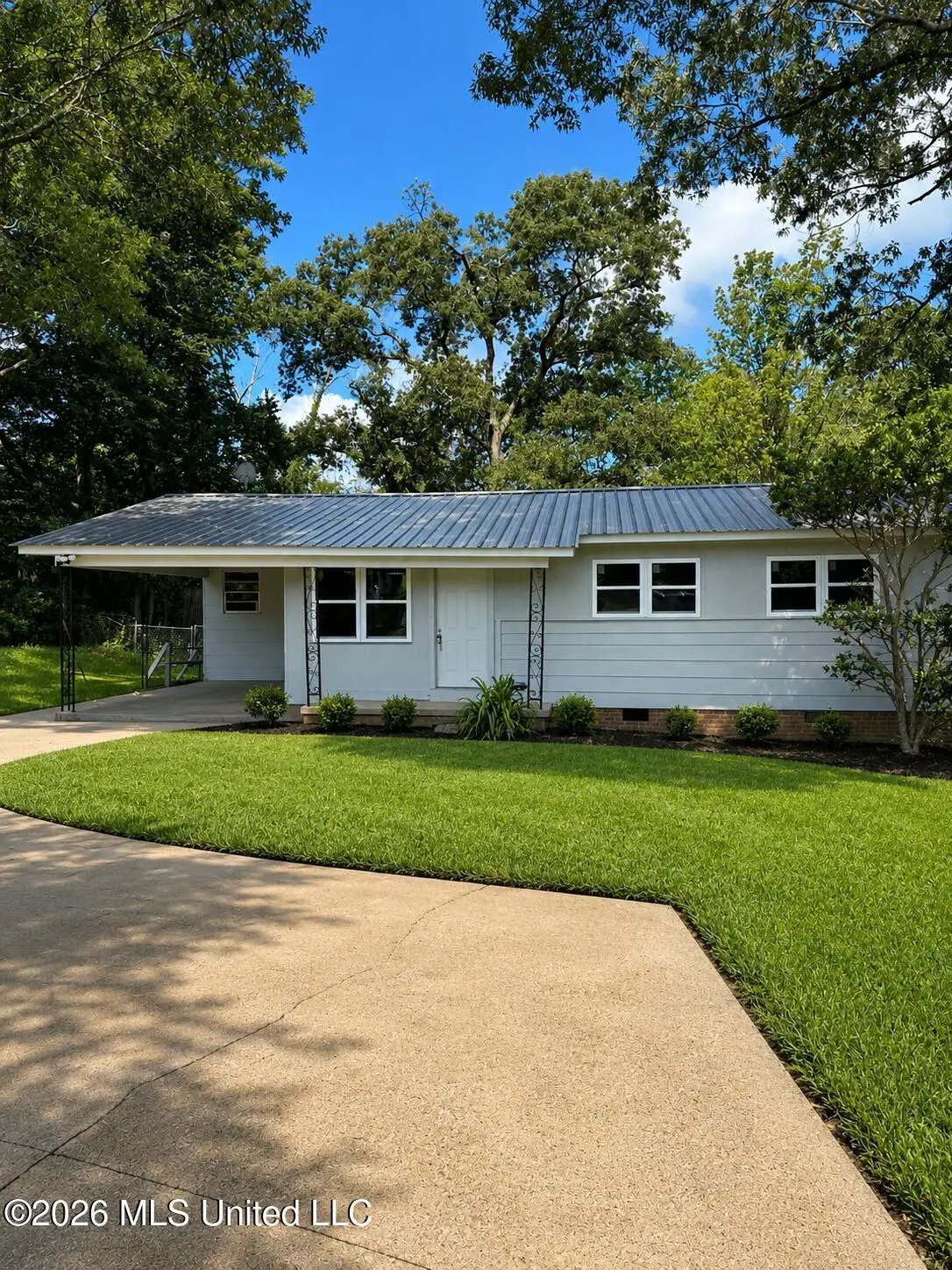 337 S Fox Hall Road, Pearl, MS 39208 - #1