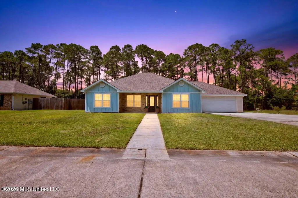 817 Kyle Circle, Waveland, MS 39576 - #1