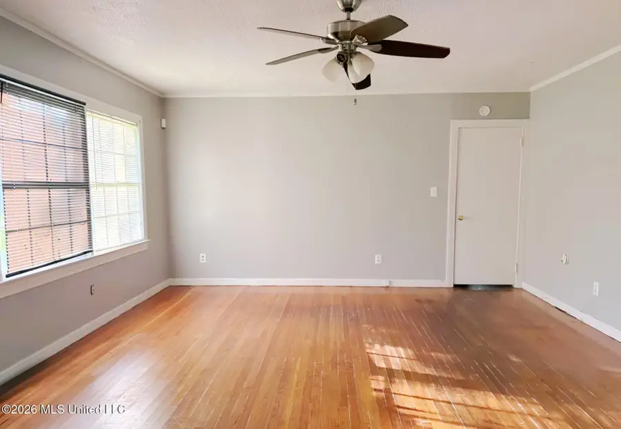 1016 N Jackson Street, Brookhaven, MS 39601 - #2