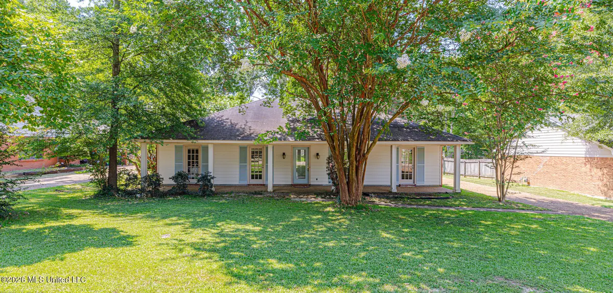 111 Squirrel Hill Drive, Ridgeland, MS 39157 - #1
