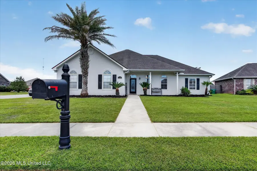 2109 Eva Avenue, Ocean Springs, MS 39564 - #2
