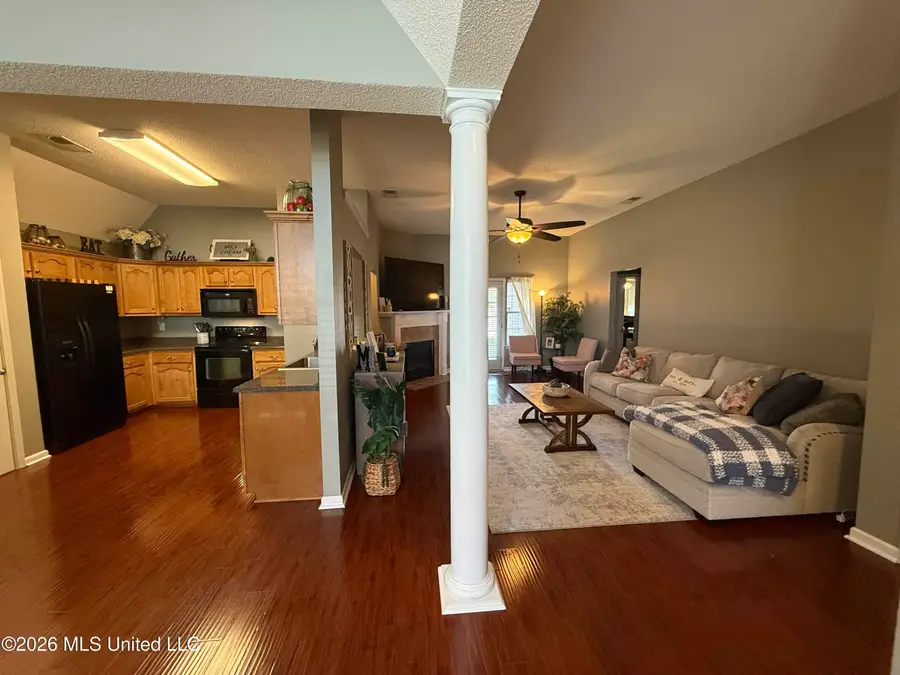 5692 E Bedford Loop, Southaven, MS 38672 - #3