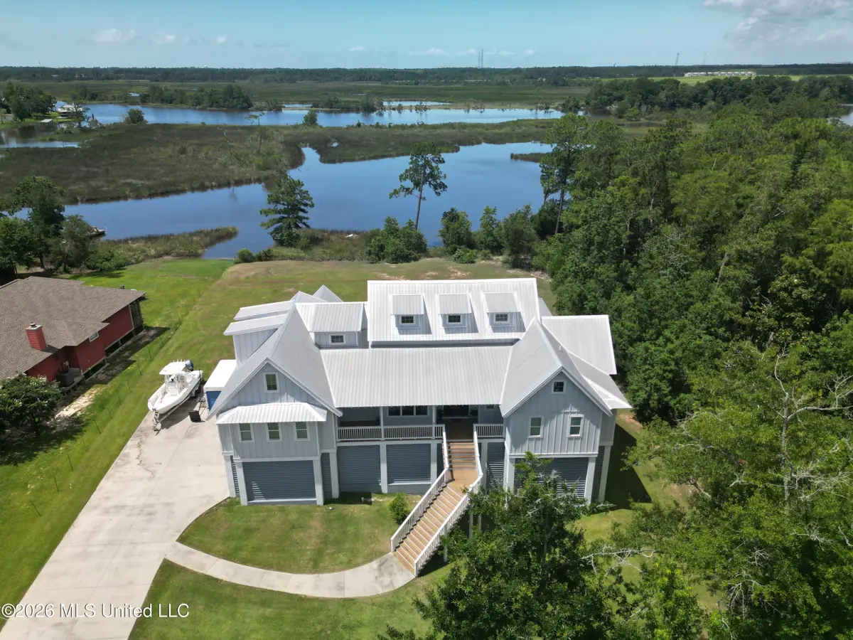 10565 Shorecrest Road, Biloxi, MS 39532 - #1