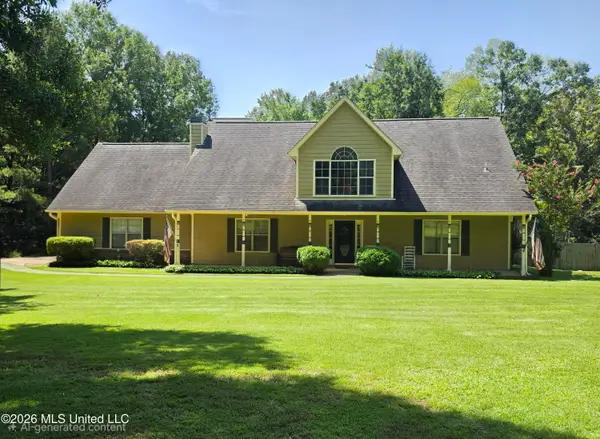 12985 Pine Crest Drive, Olive Branch, MS 38654