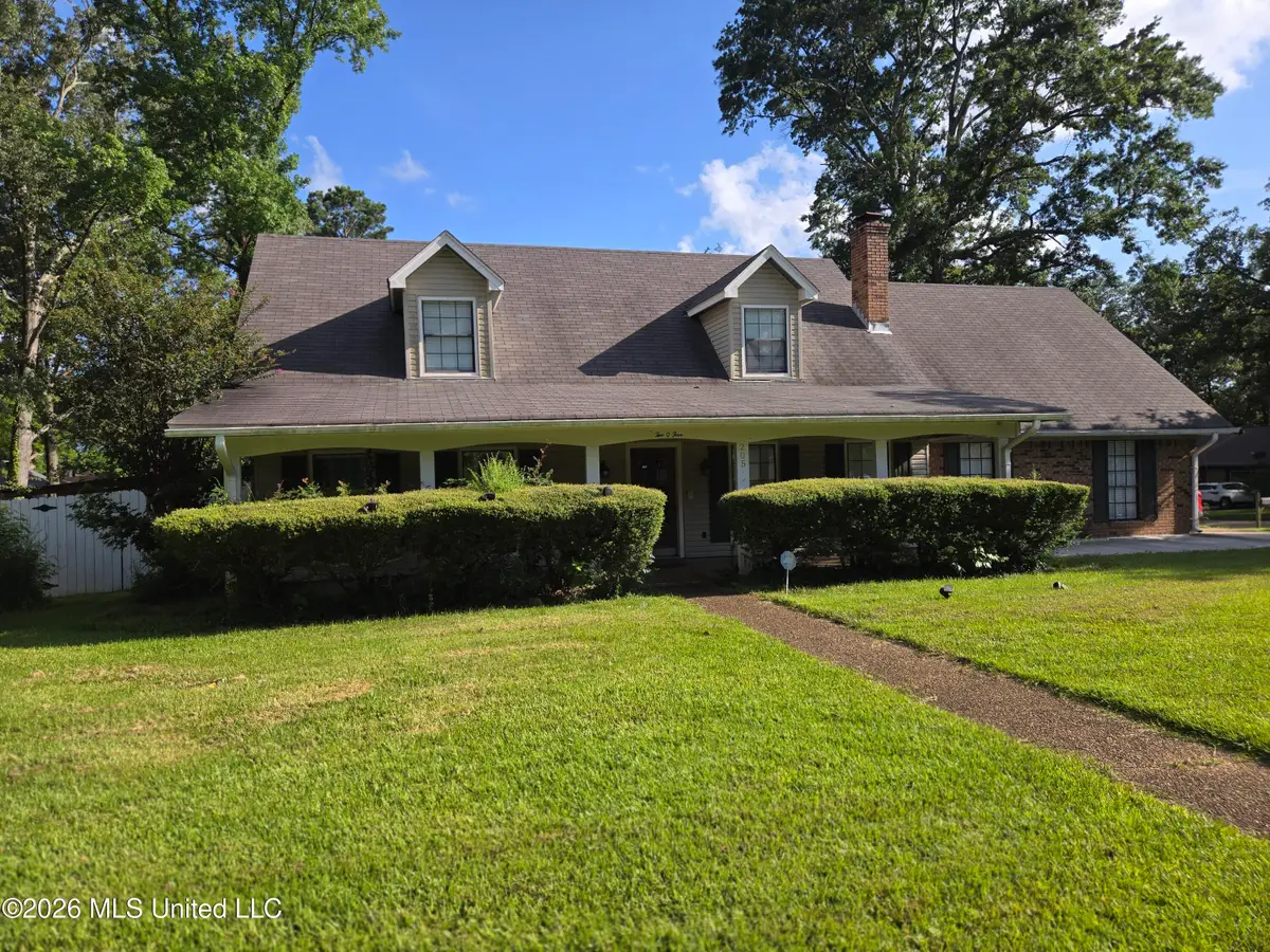 205 Casa Grande Drive, Clinton, MS 39056 - #1
