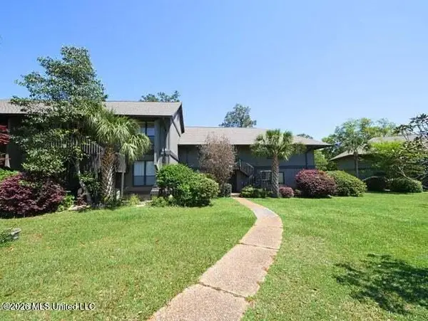 157 Lanai, Diamondhead, MS 39525