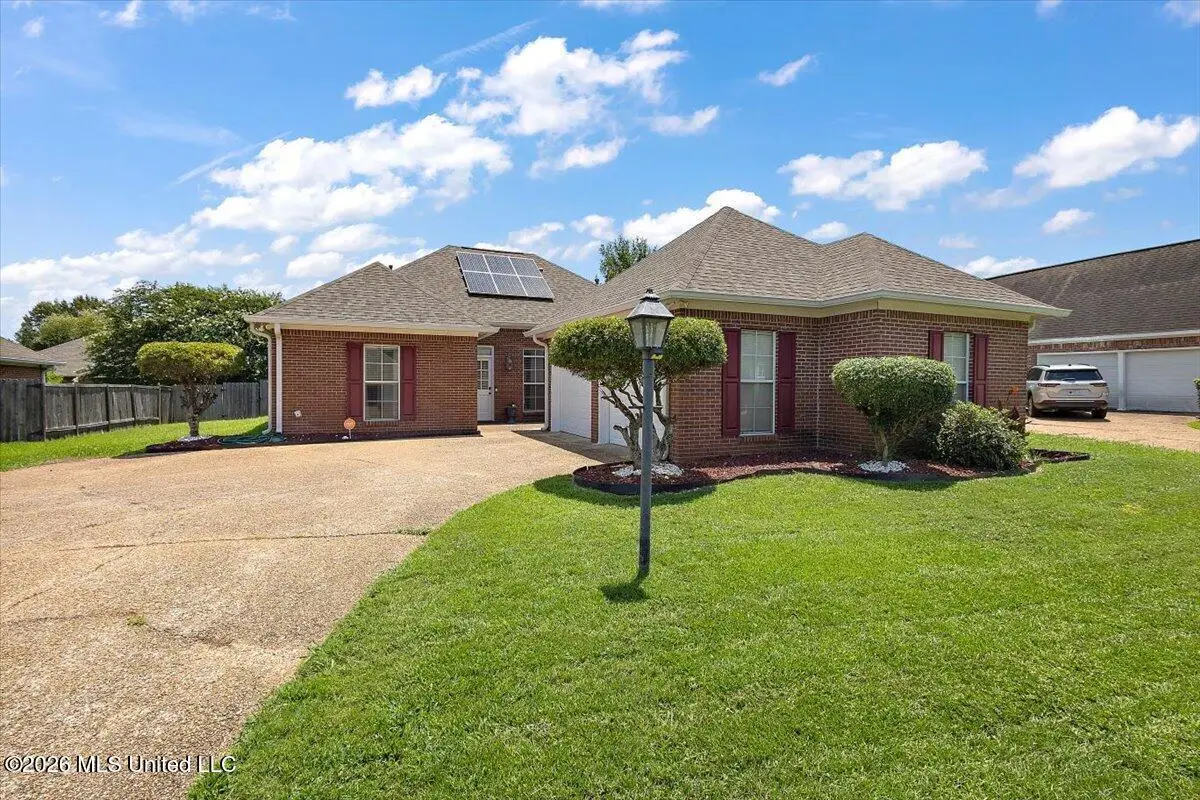 109 Navajo Circle, Clinton, MS 39056 - #1