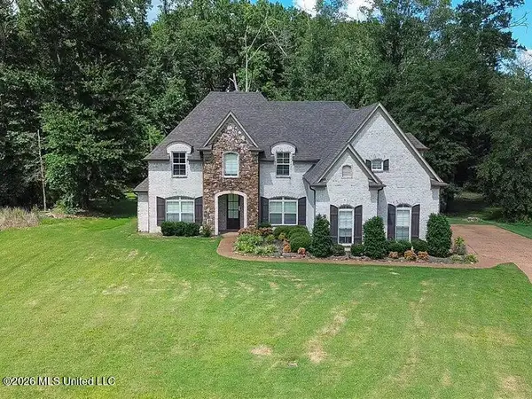 12902 Cotton Row Drive, Olive Branch, MS 38654