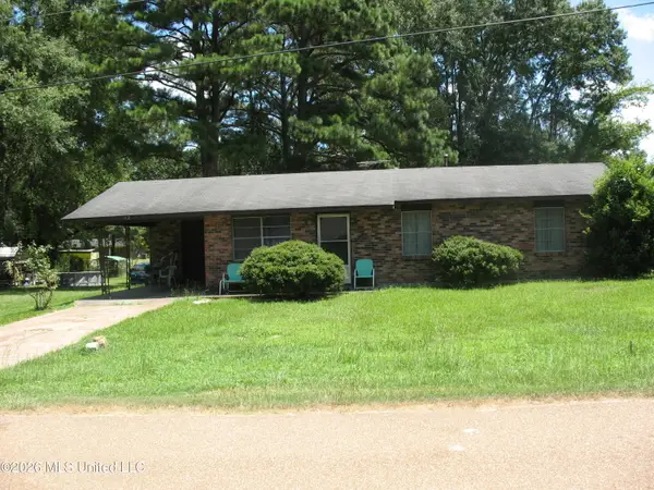 102 Norris Street, Flora, MS 39071