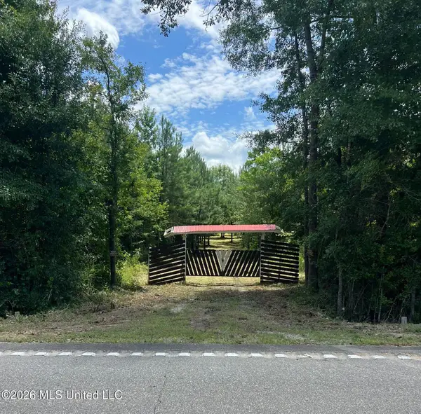 9688 Us-11, Poplarville, MS 39470