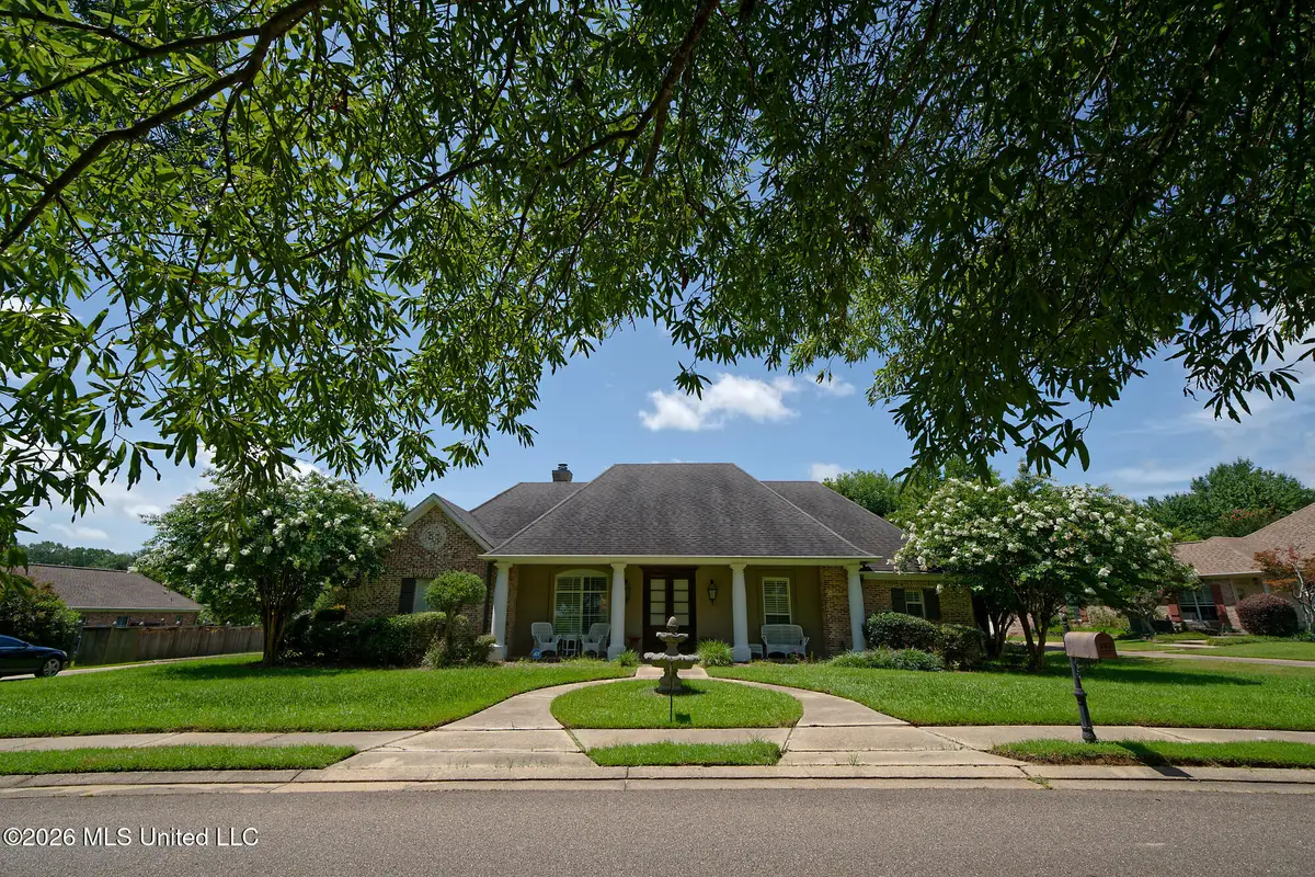 203 Lake Circle, Madison, MS 39110 - #1
