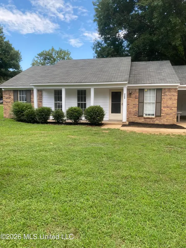 3565 Shadow Oaks Parkway, Horn Lake, MS 38637