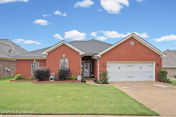 1211 E Cross Creek Drive, Hernando, MS 38632